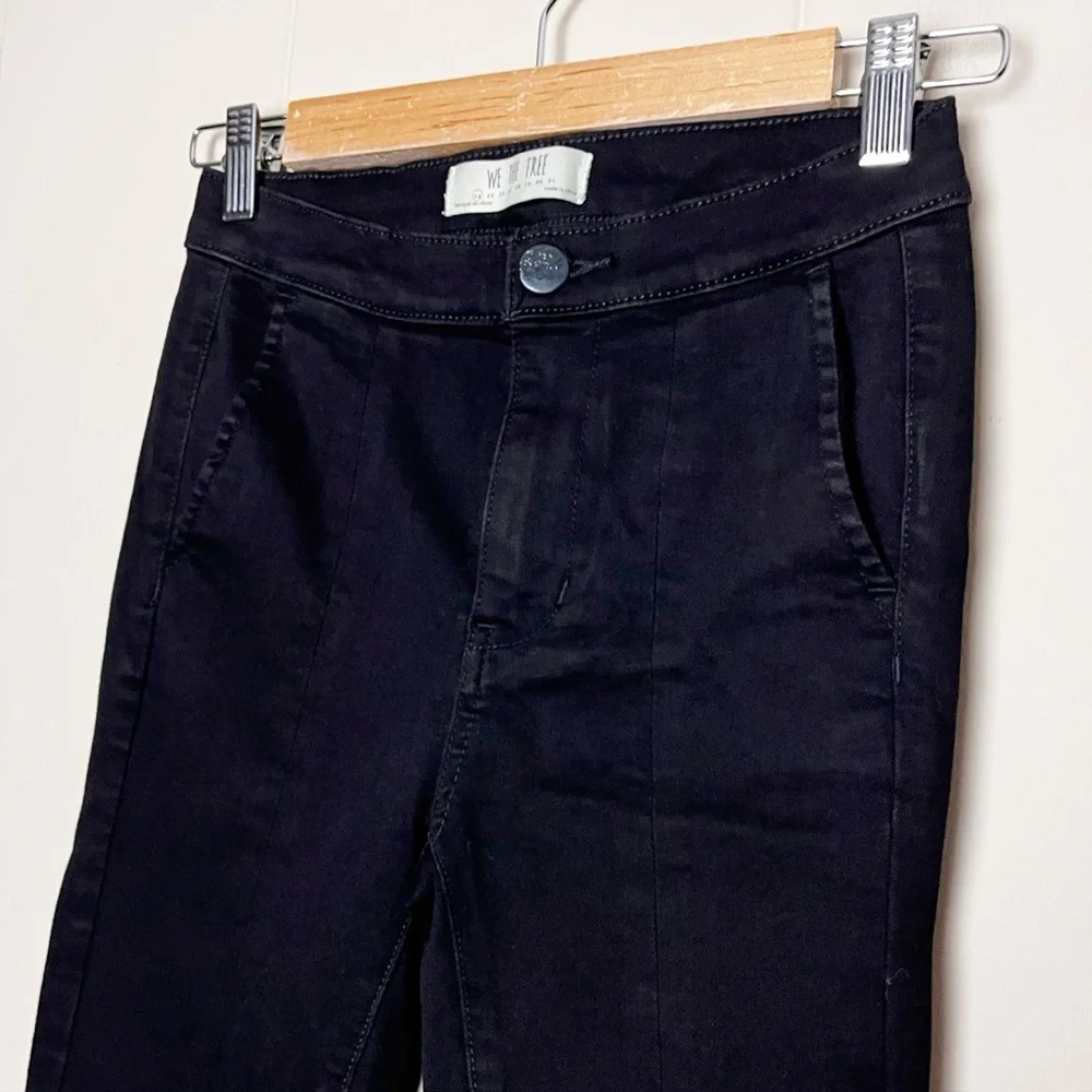 Free People We the Free Split Flare‎ Jeans 24 00 black high rise front slit